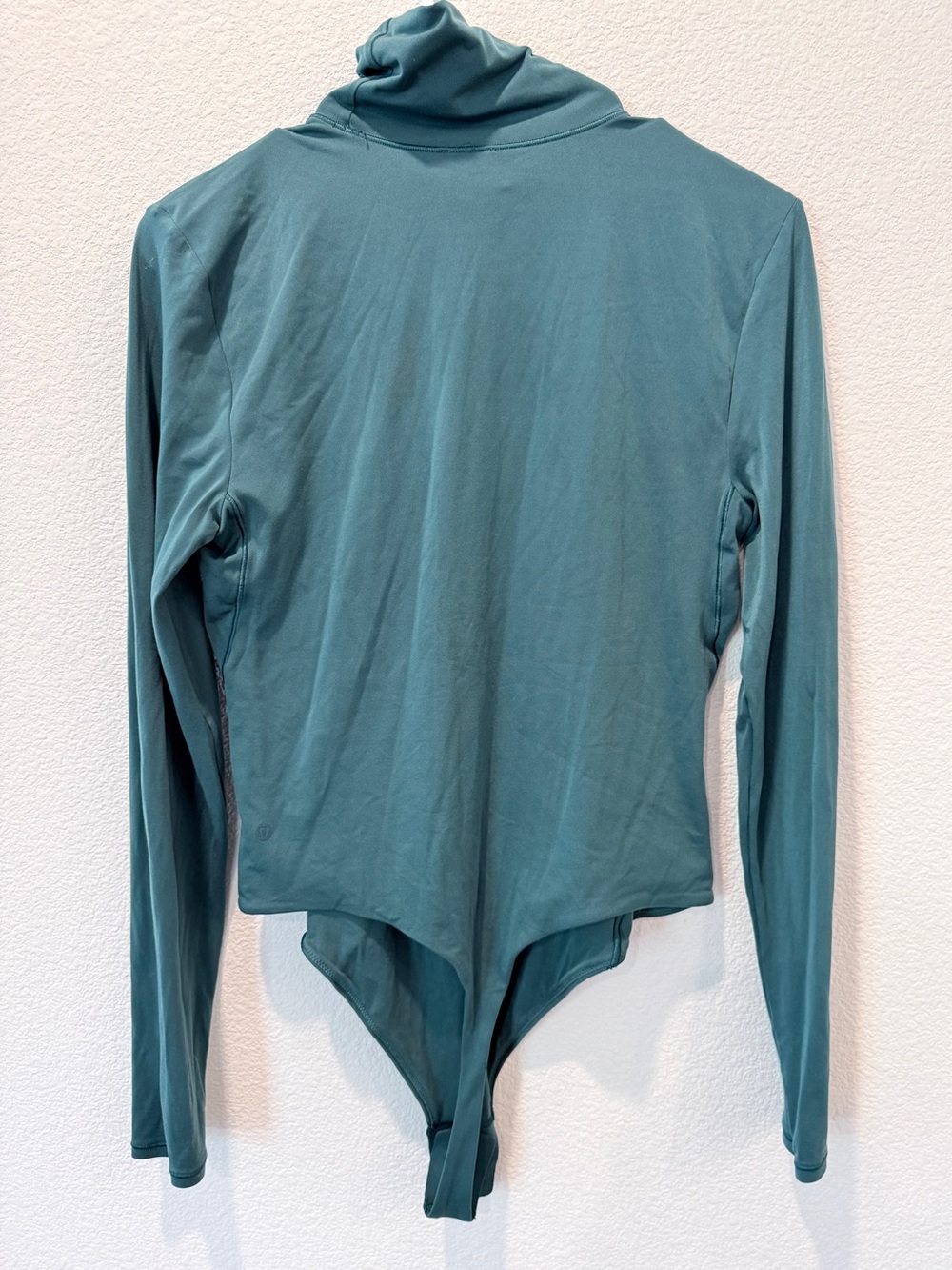 Lululemon Nulu Turtleneck Bodysuit Athleisure Storm Teal Green LW3HQLS Large - Picture 3 of 9